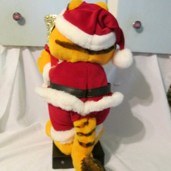 Vintage Animated Garfield Christmas Figure  AS IS - Picture 4 of 7